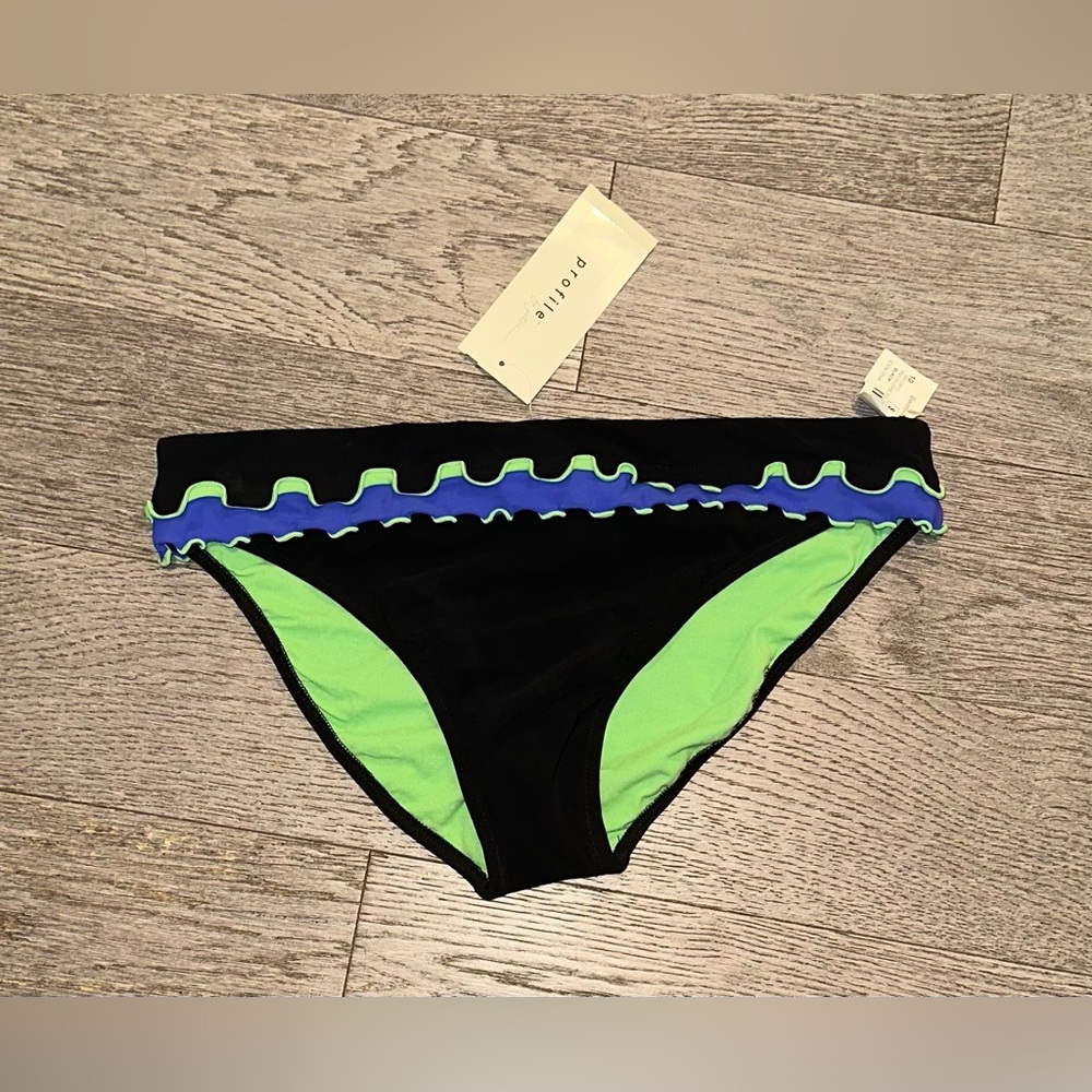 Profile By Gottex NWT Black and Green Bikini Bottoms Size 10